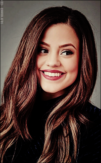 Sarah Jeffery Ls4TW7To_o