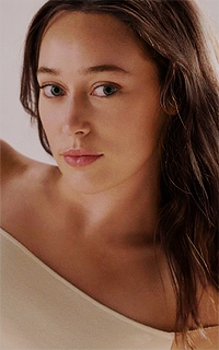 Alycia Debnam Carey - Page 2 VSGFFK1w_o