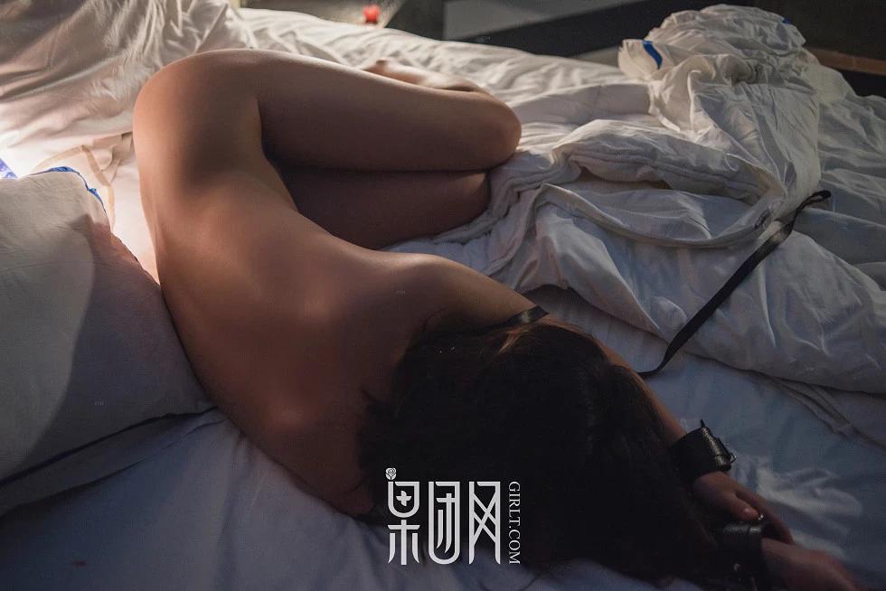 火辣女神大尺度全裸人体艺术秀 (36P)(34)