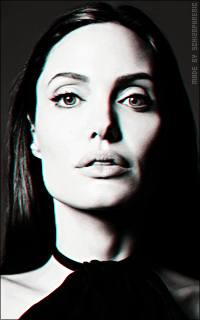Angelina Jolie JFi4Y1BS_o