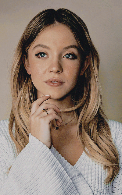 Sydney Sweeney - Page 5 5ytUWAT4_o