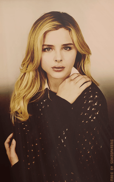 Chloë Grace Moretz TIZUhdan_o