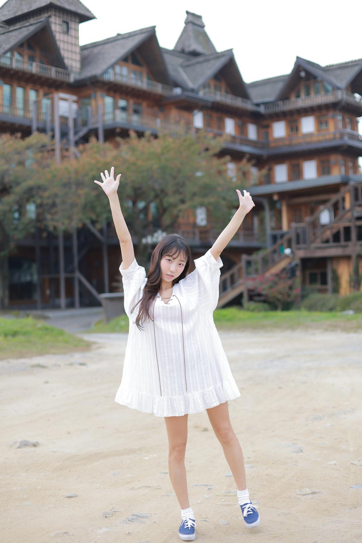 Eunji Pyo 표은지, Photobook Eunji Pyoapple Set.04(2)