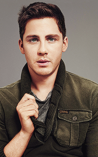 Logan Lerman VCbmdJr1_o