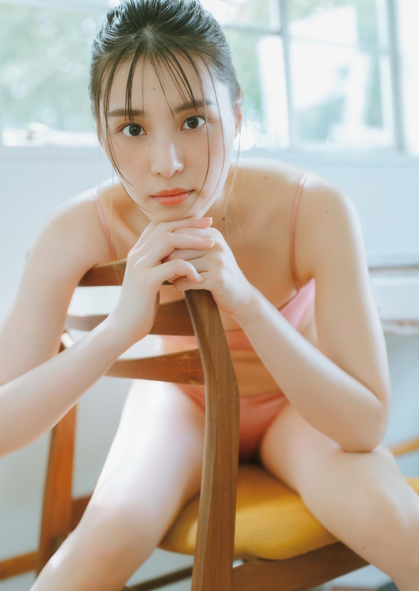 Iori Sagara 相楽伊織, Big Comic Spirits 2025 No.32 (ビッグコミックスピリッツ 2025年32号)(13)