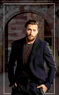 Aaron Taylor-Johnson QyihRVfR_o