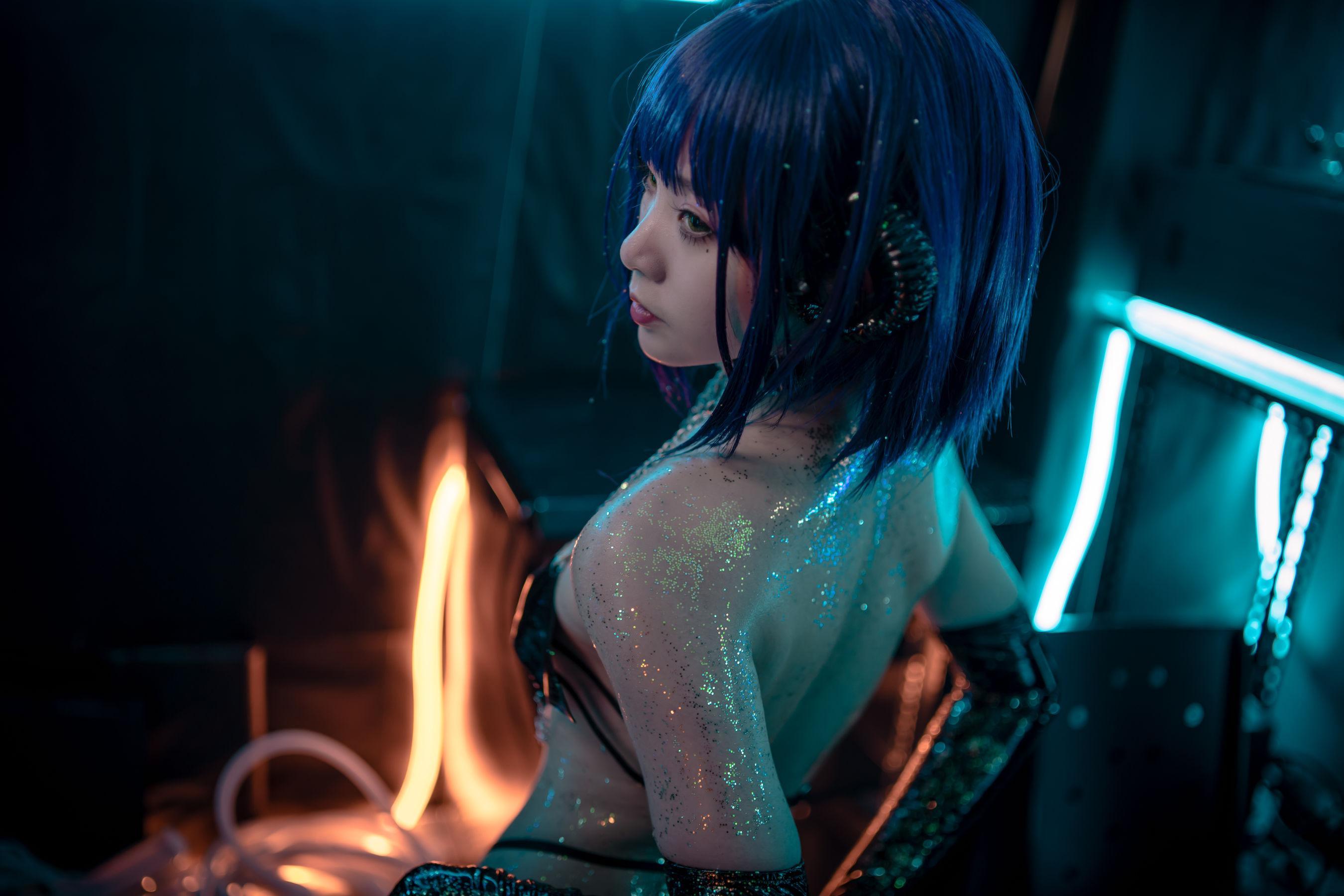 [Cosplay写真] 是青水 – 科技魅魔(24)