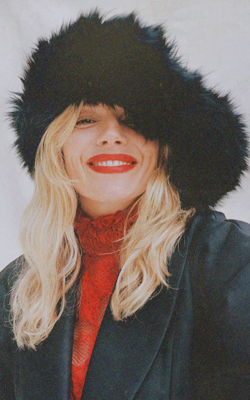 Sienna Miller - Page 5 P8qFv9kK_o