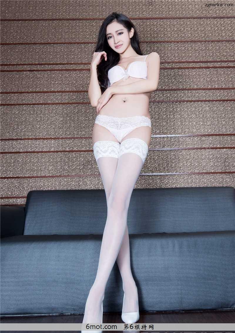 亚洲美腿模特Avril修长美腿性感黑丝高清美腿艺术照(20)