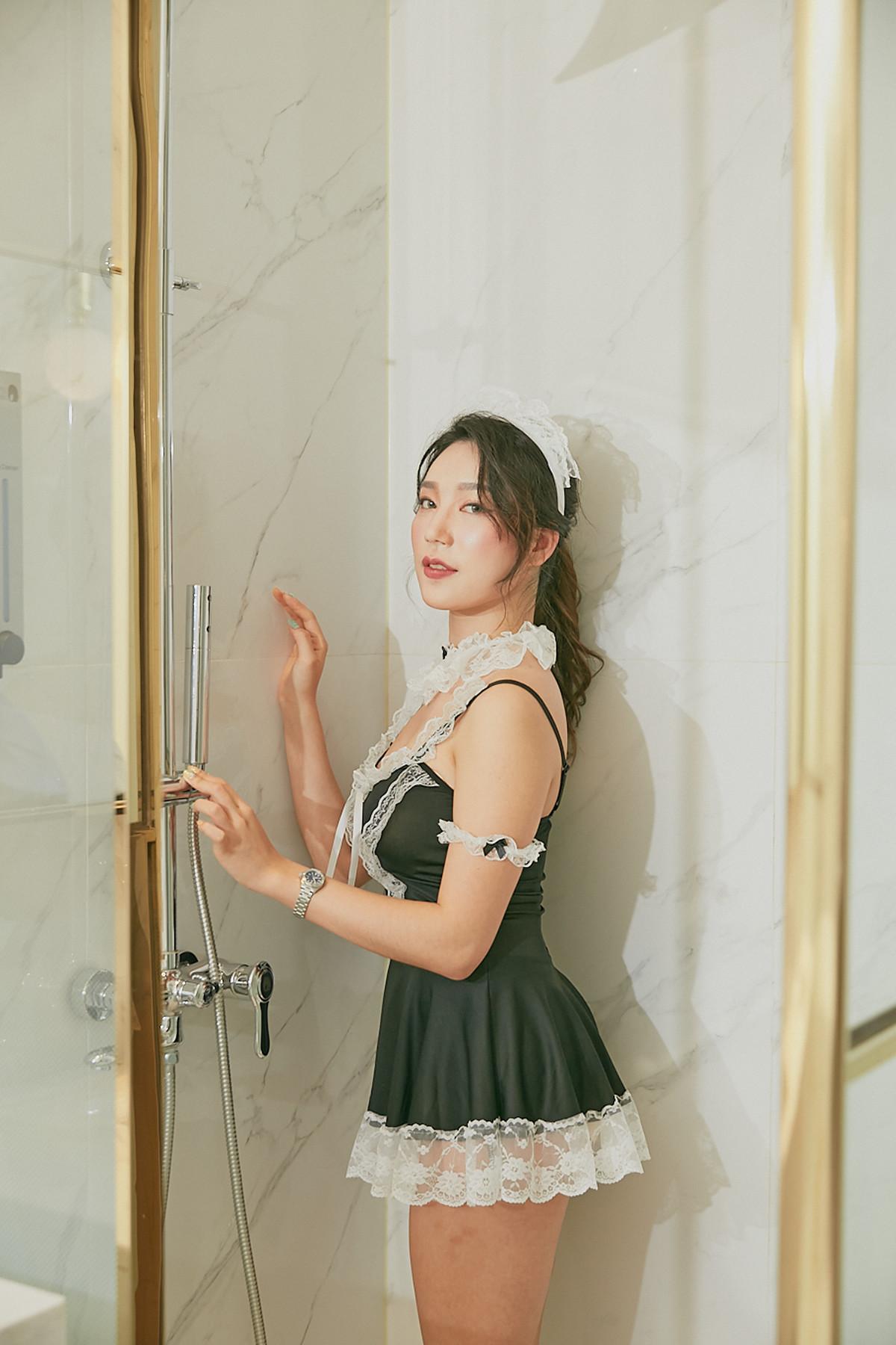 MINI 미니, Photobook #6 Your Maid(25)