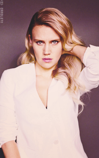 Kate McKinnon 9yQRaWwL_o