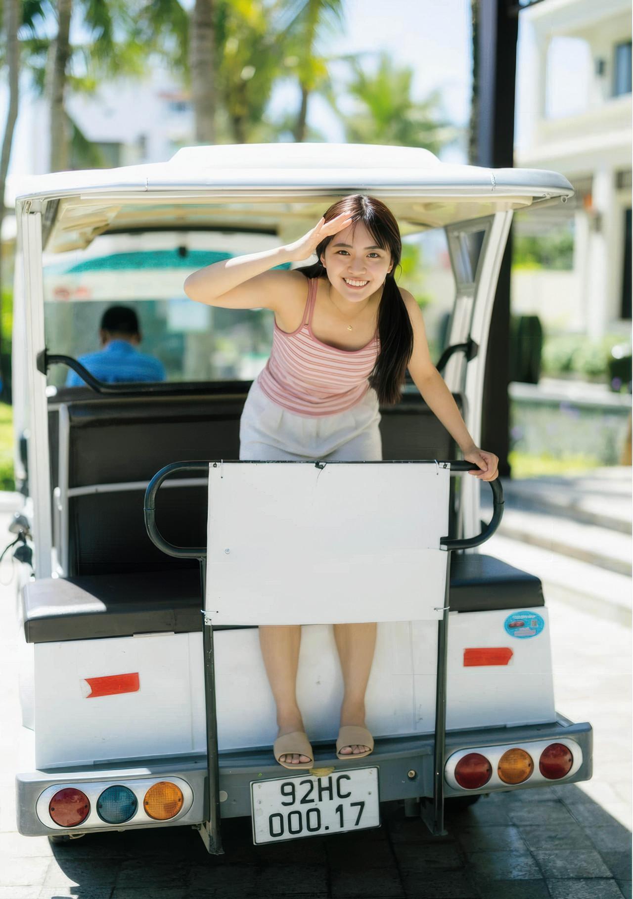 Runa Toyoda 豊田ルナ, 写真集 『Good to see Moon』 Set.02(1)