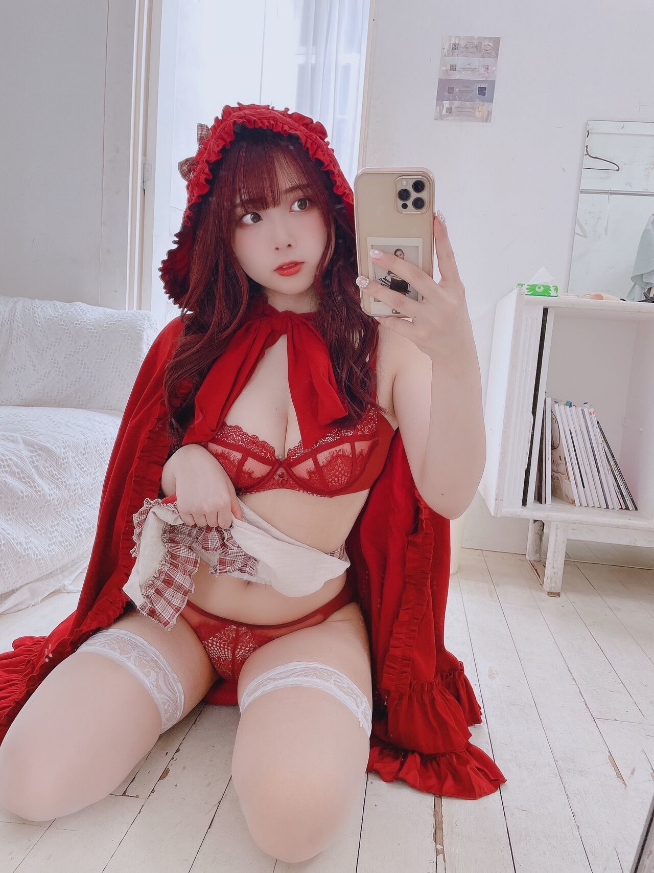 Tomiko - Red Riding Hood