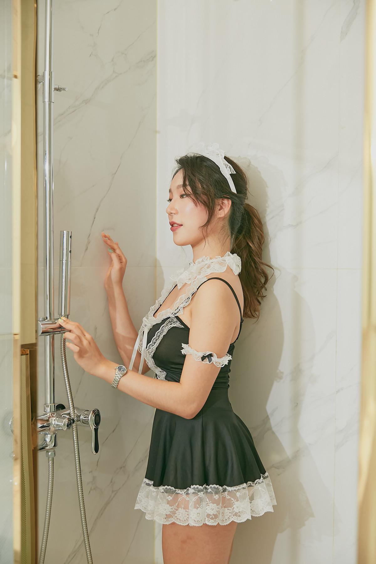 MINI 미니, Photobook #6 Your Maid(28)