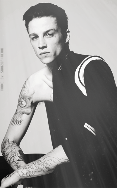 Ash Stymest S9eal1fY_o