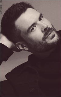 Charlie Weber Rhff6qon_o