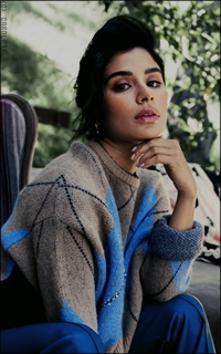 Diane Guerrero N1yWG9hl_o