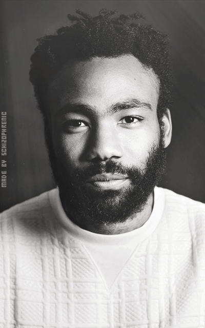 Donald Glover Q3auBDAV_o