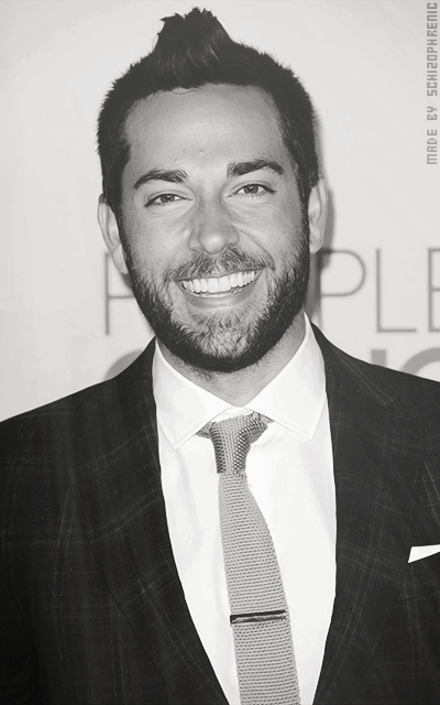 Zachary Levi Jqqezelb_o