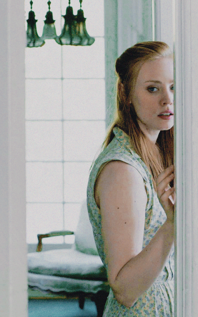 Deborah Ann Woll 5SF5w9Oa_o