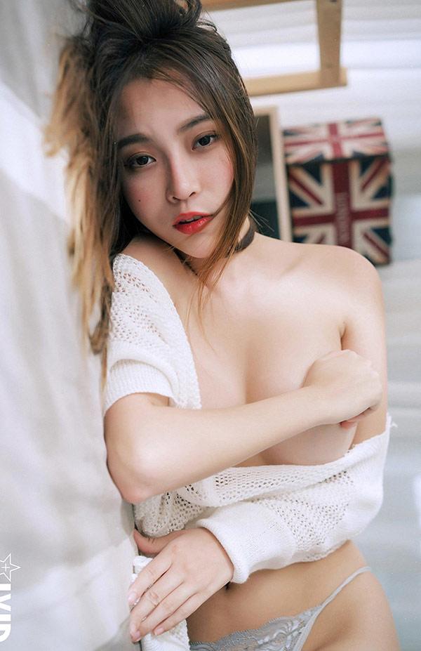 E乳美女Jenny 镂空体闲衣居家无圣光图集(18)