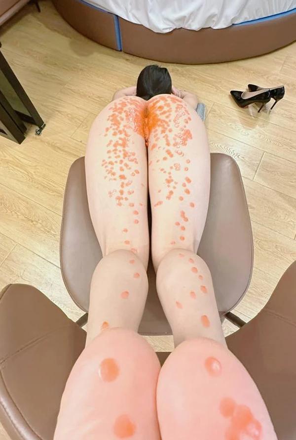 超强反差白虎抖m@依依 调教尺度视图合集2(35)