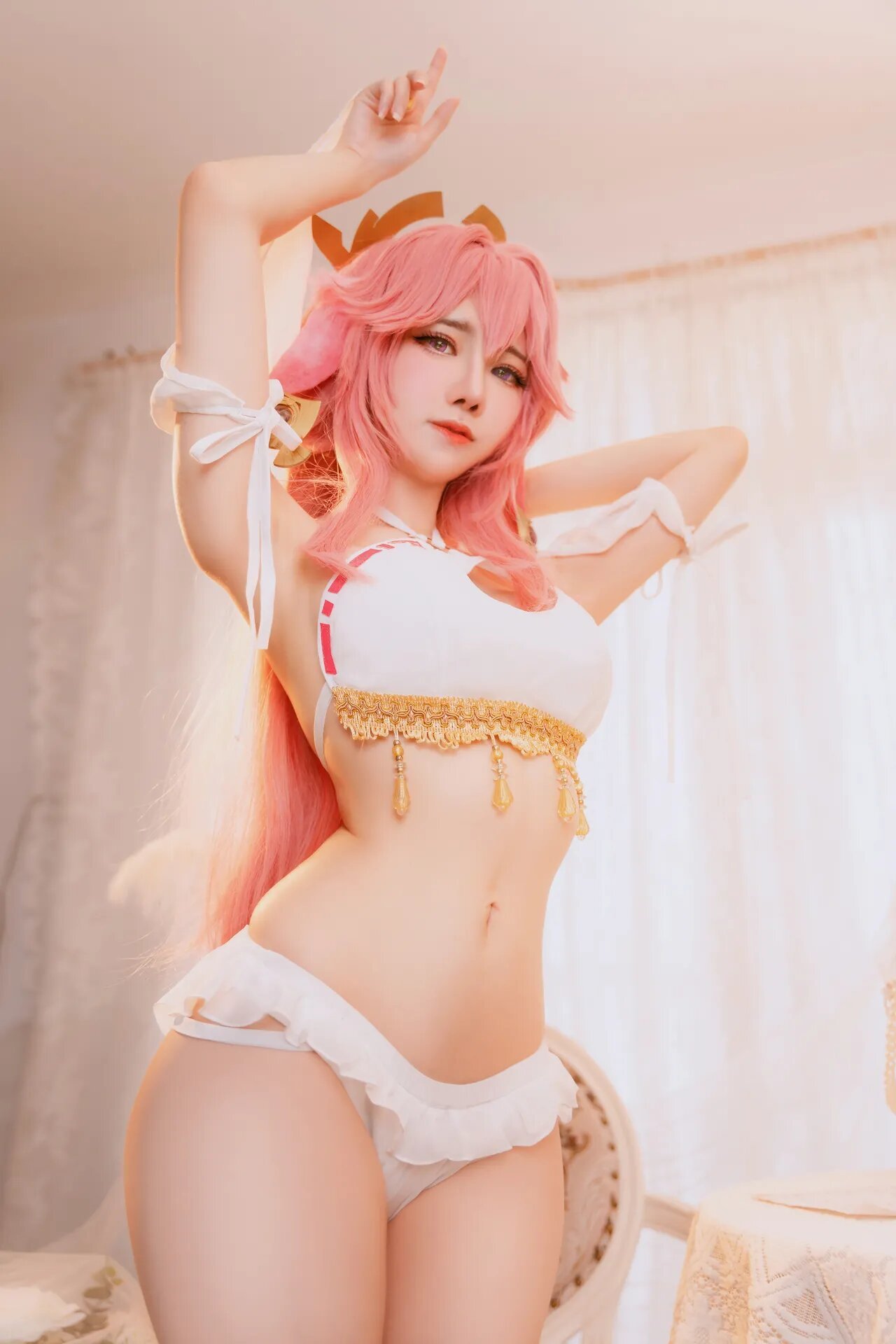 Sally Dorasnow - Yae Miko summer