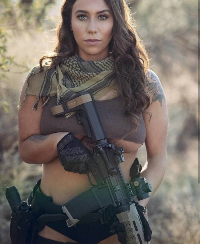 WOMEN WITH WEAPONS 3 7ms1R8s2_o