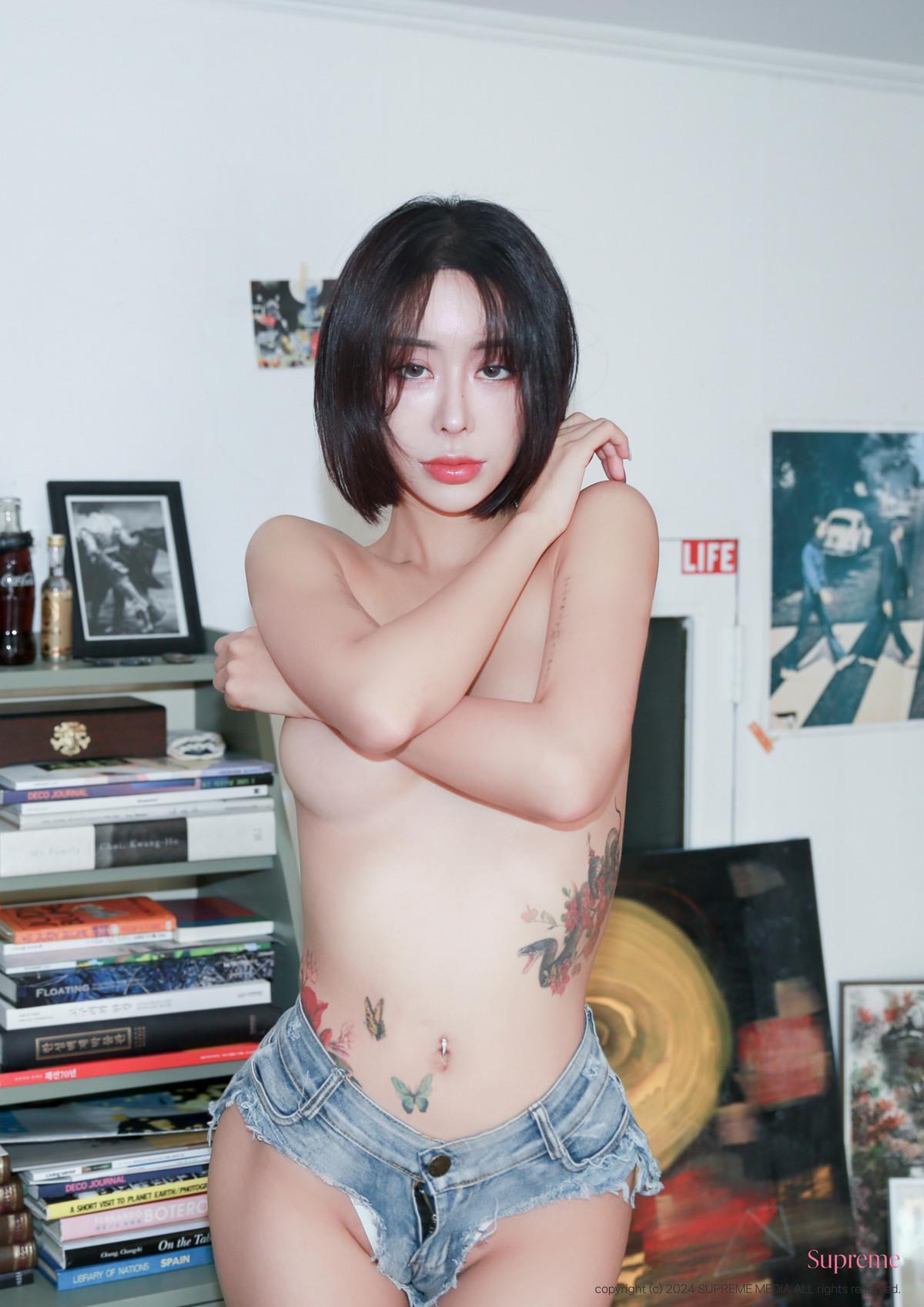 Magarin 마가린, Supreme Photobook ‘Jeans’ Set.01(35)