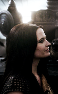 Eva Green  37t1sXID_o