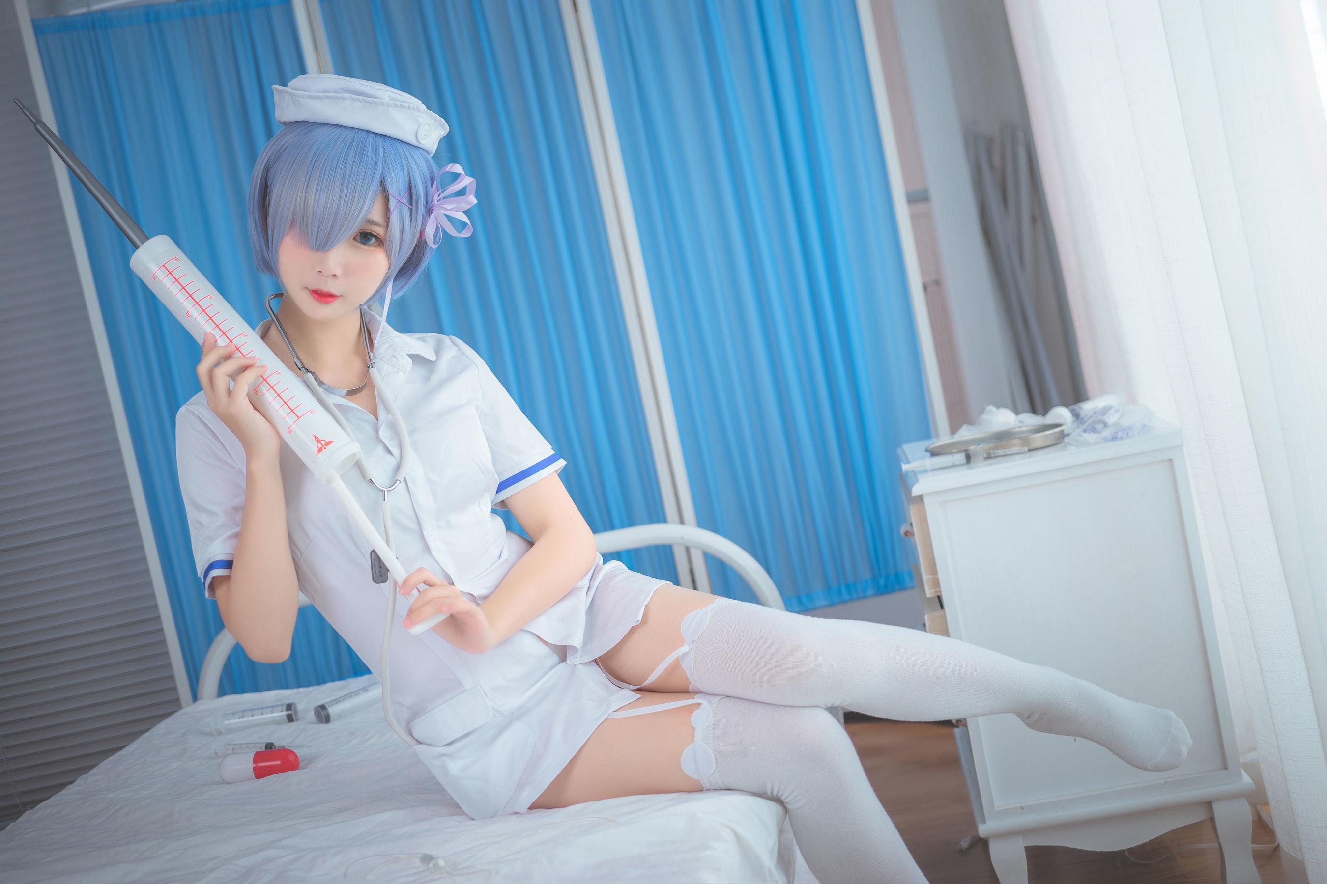 面饼仙儿《蕾姆》 [福利COSPLAY] 写真集(8)