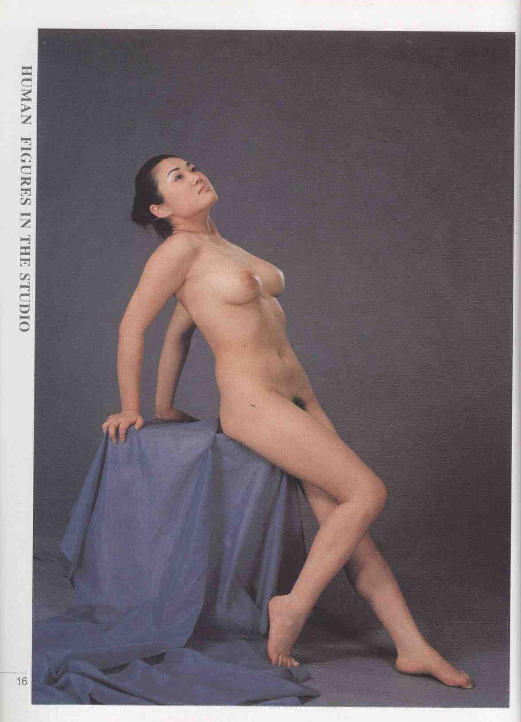 书籍扫描 实用人体模特摄影·坐姿篇(21)