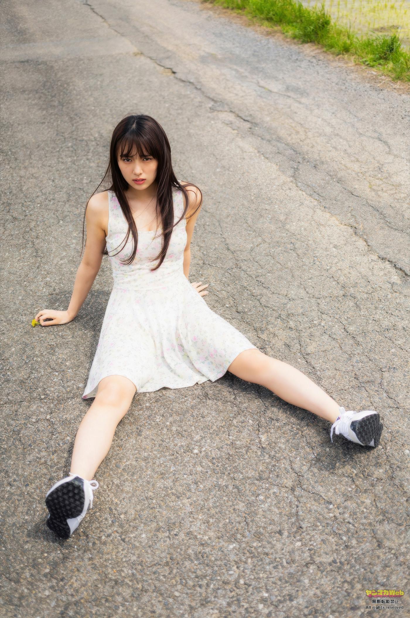 Moka Hibiya 日比谷萌甘, Young Magazine 2025 No.35 (ヤングマガジン 2025年35号)(7)