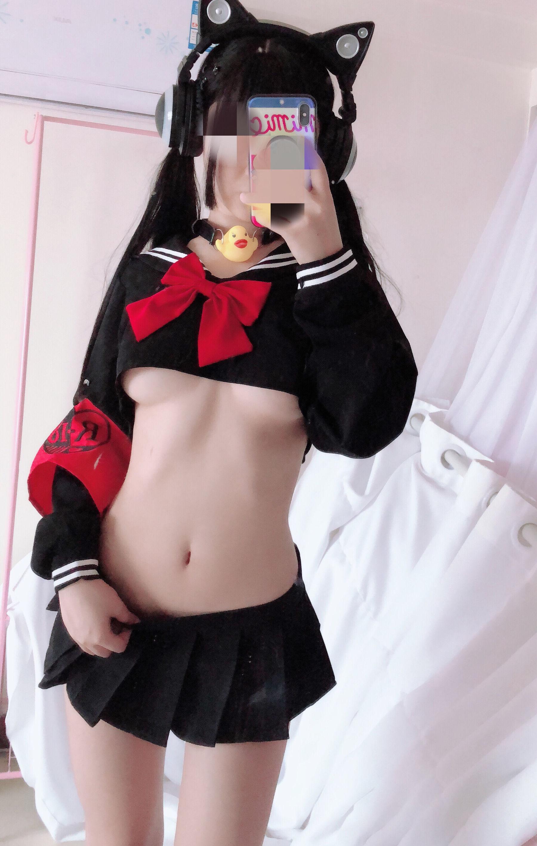 [网红COSER] 桜井宁宁 – 半乳制服 写真集(54)