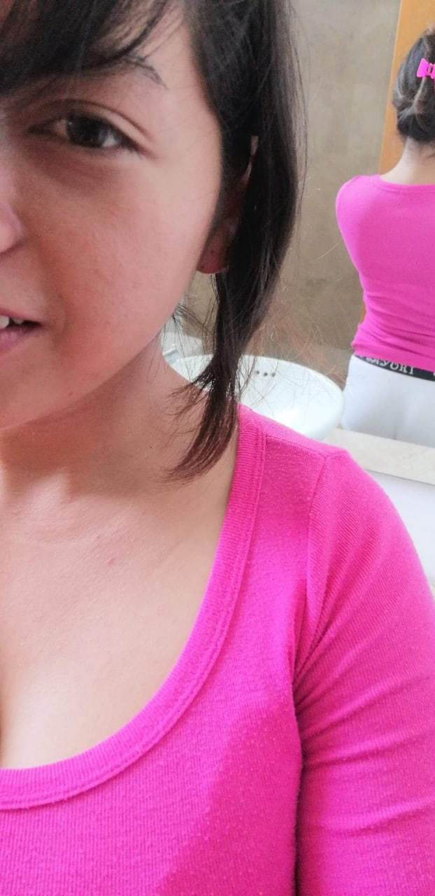 Pendejita con mucho calor 🔥🥵 Pendejita con mucho calor 🔥🥵