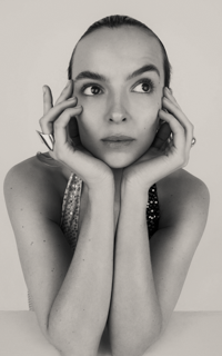 Jodie Comer ChvNW2fn_o