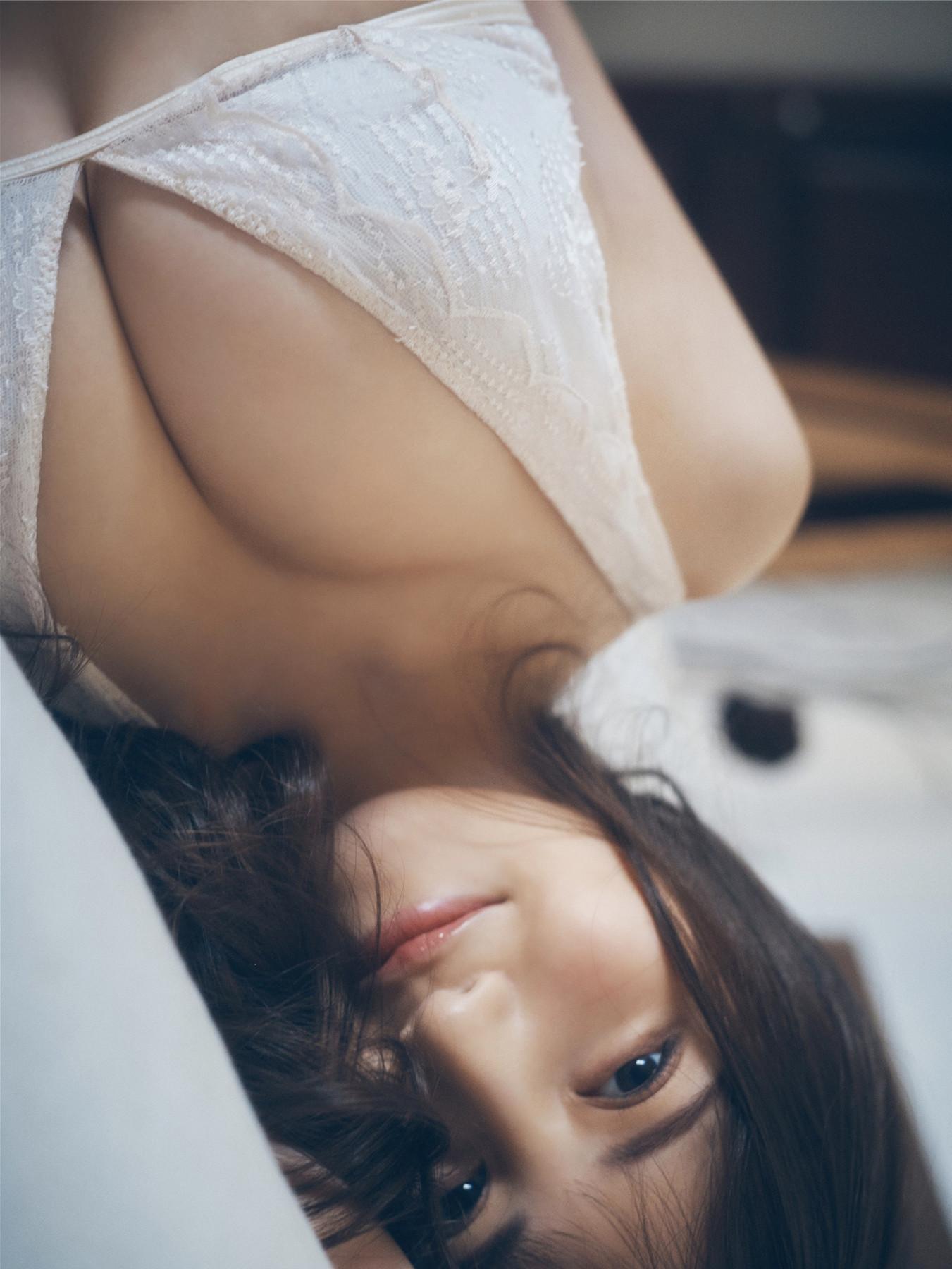 Ririsa Tsuji 辻りりさ, FLASHデジタル写真集 「She is Perfect 前編」 Set.02(13)