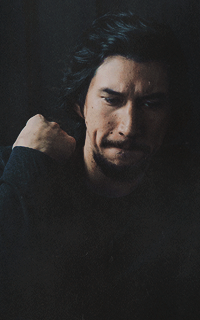 Adam Driver EwbamYEi_o