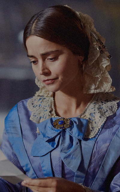 Jenna Coleman NN0yk7ZZ_o