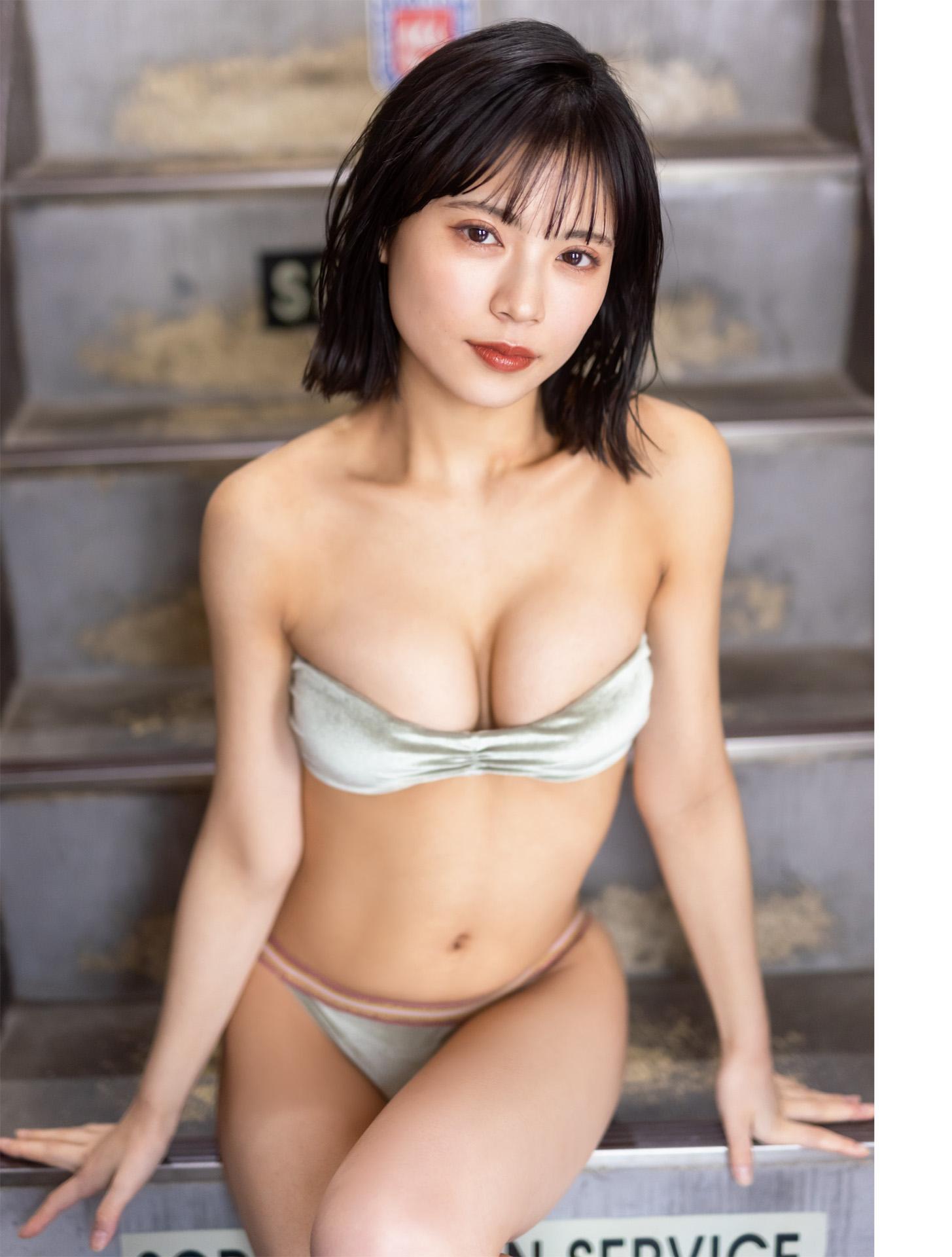 Wakana Sumino 隅野和奏, Platinum Flash 2023.02 Vol.21(8)