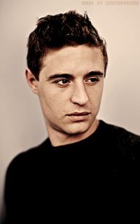 Max Irons ZAeLY8q0_o