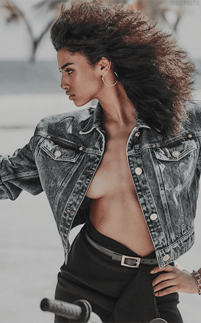 Imaan Hammam - Page 2 YJvkT9pP_o