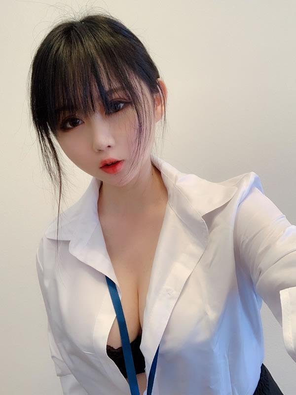 网红妹子是依酱吖NO.005黑丝制服(8)