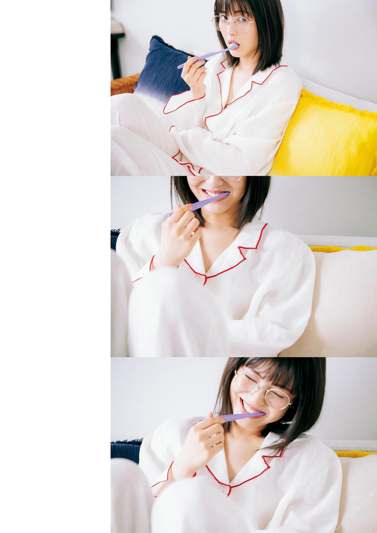 Minami Hamabe 浜辺美波, デジタル写真集 [20] Set.01(23)