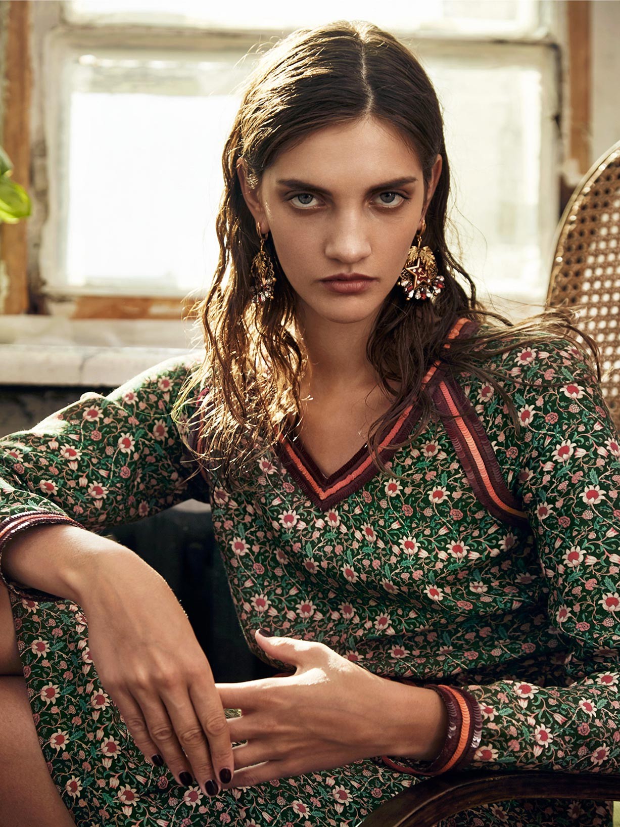 Vlada Pomirkovanaya by Evgeniy Kuznetsov - Nakid Magazine Vlada Pomirkovanaya by Evgeniy Kuznetsov - Nakid Magazine