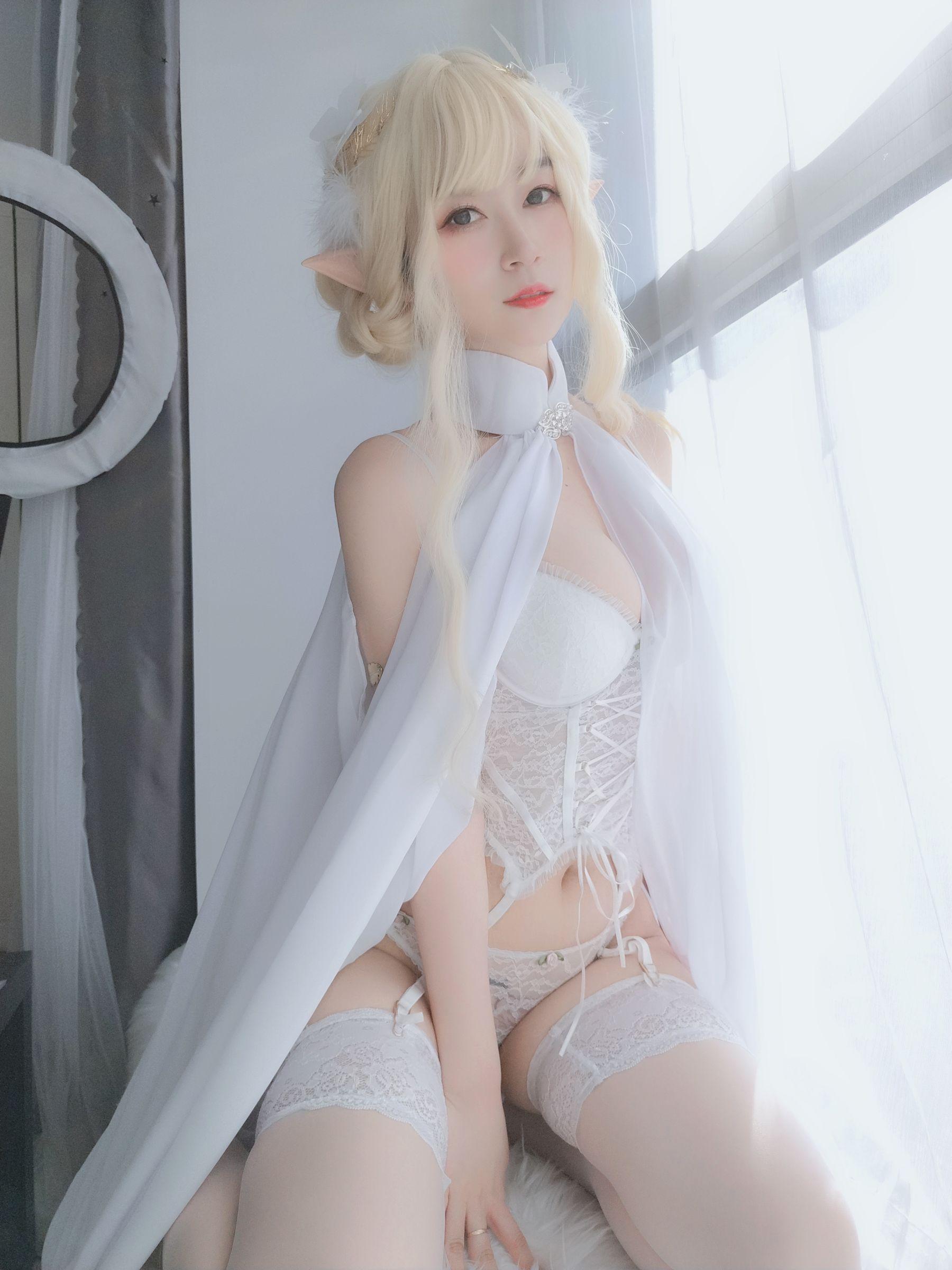 [Cosplay] Coser小姐姐白银 – 小白羊(32)