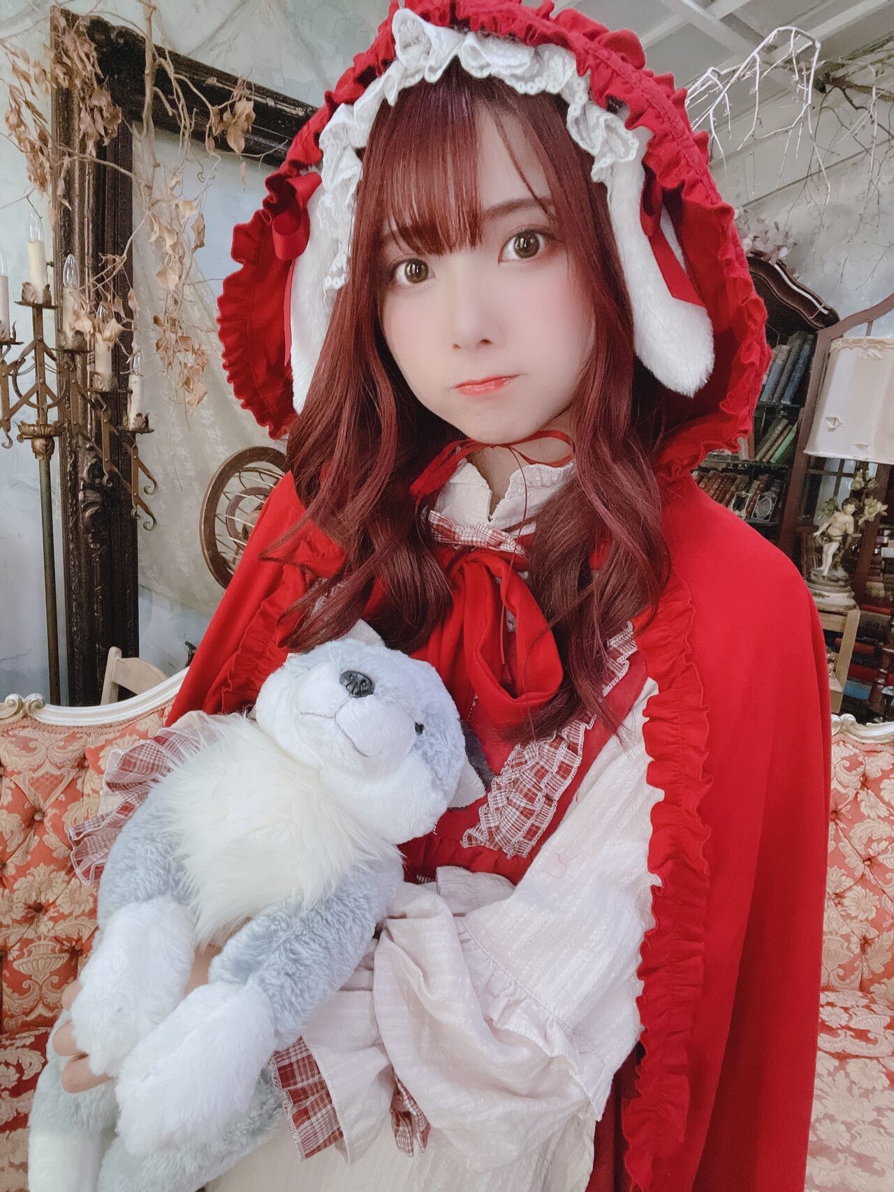 Tomiko - Red Riding Hood