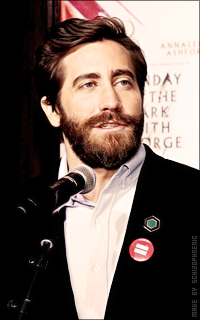 Jake Gyllenhaal - Page 2 VE8Jc4KQ_o