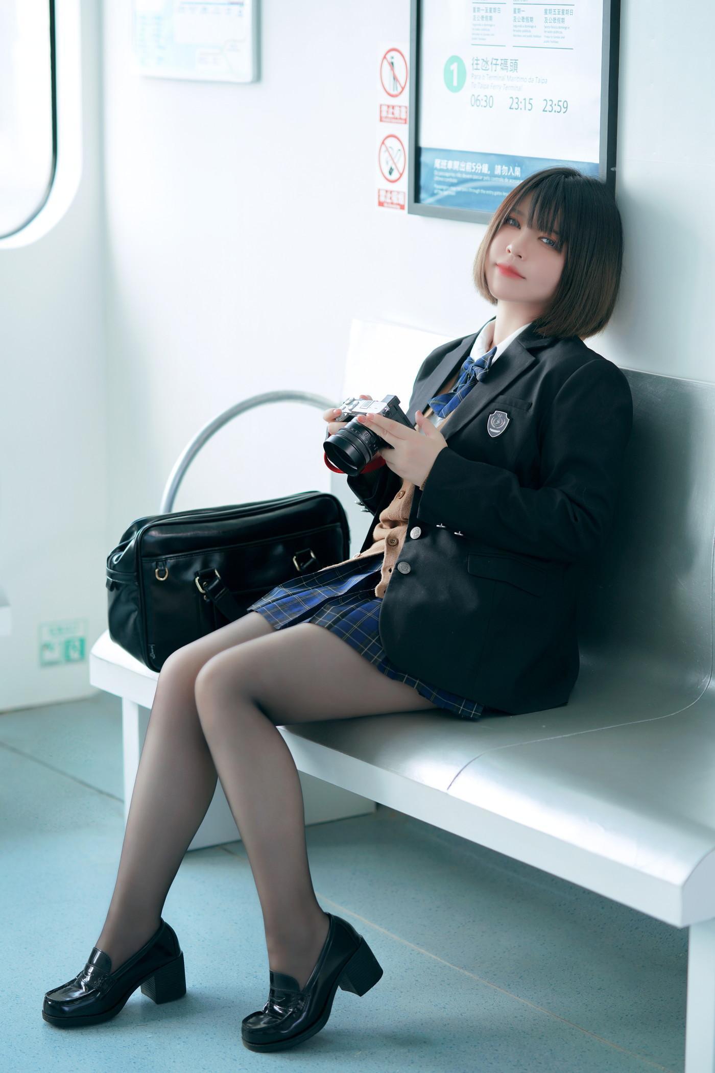 Cosplay 半半子Banbanko 彼女の制服(14)