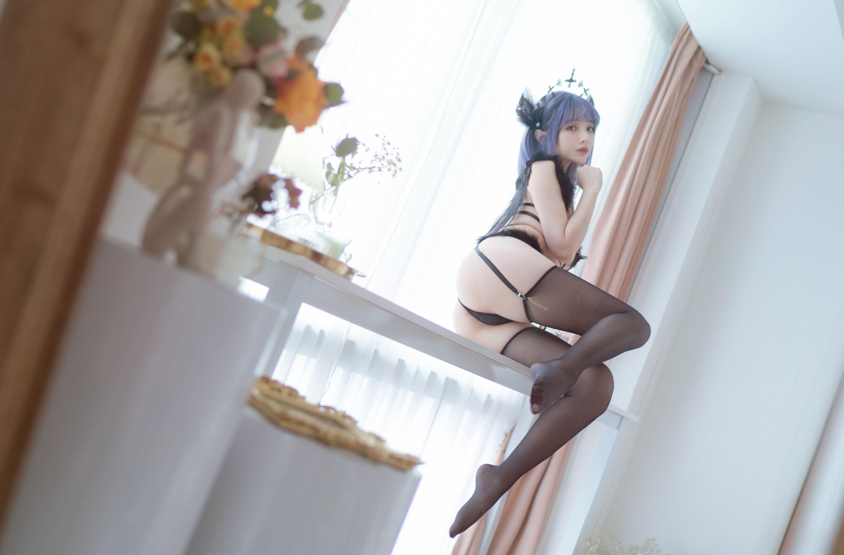 [福利女神cosplay] 动漫博主雯妹 - 黑色天使/46P(3)